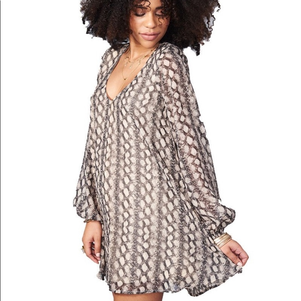 Show Me Your Mumu Donna snakeskin tunic NWT